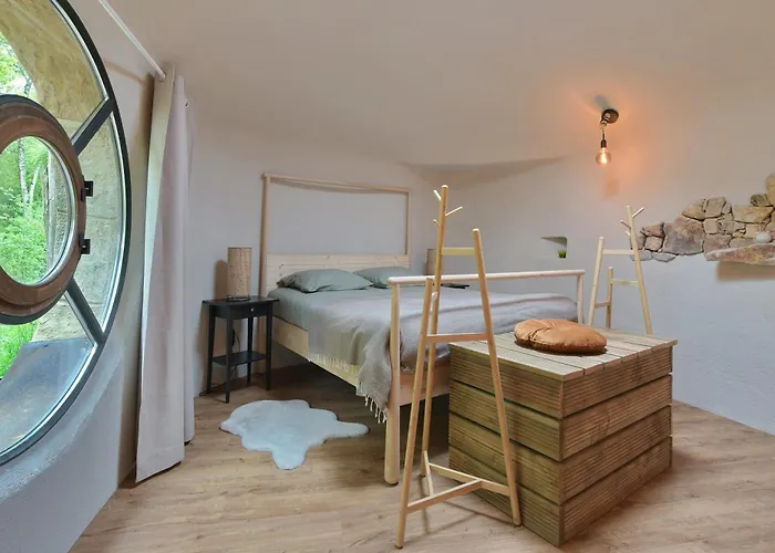 Insolite Troglogite - Pour 5 En Pleine Nature 펜션 *